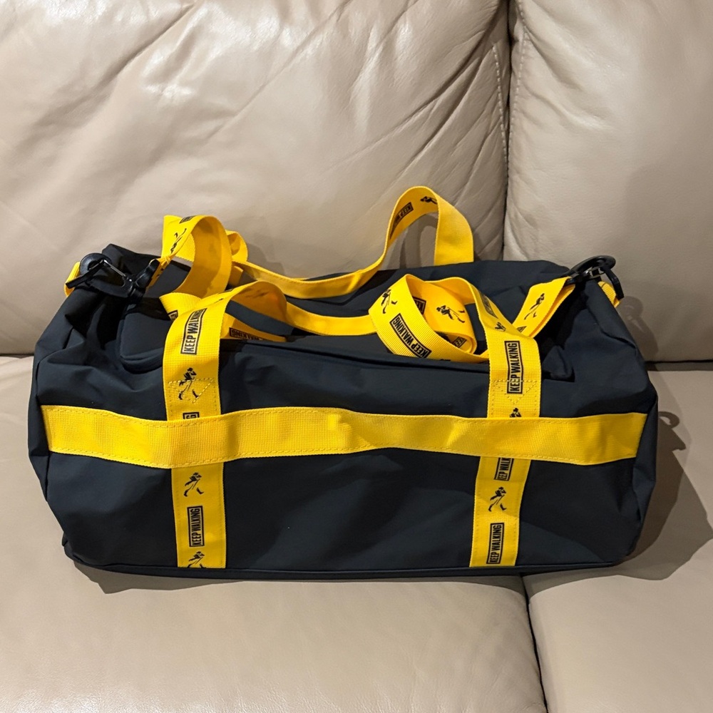 Black Duffel Bag with Yellow Straps - Men's Travel & Gym Jonnie Walker